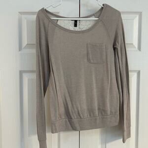 FANG Crewneck Sweater Top with Lace Back Beige/Cream